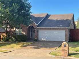 5009 Lake Crest Dr - Photo 1 of 1