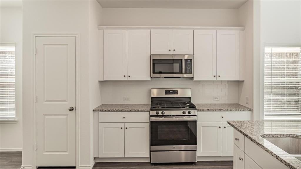 2241 2241 Obsidian Drive - Photo 7 of 36