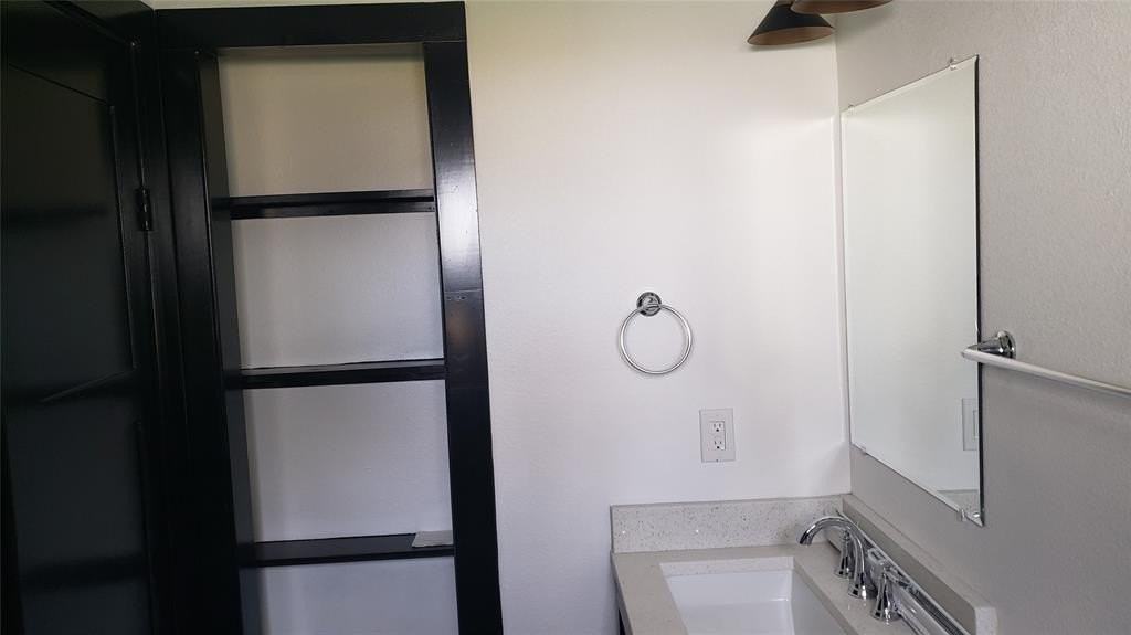 3855 Mount Washington St - Photo 6 of 7