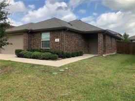 471 Harding Ln - Photo 1 of 1