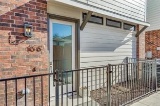 106 E Chester Ct - Photo 1 of 1