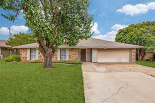 1910 Aspen Dr - Photo 1 of 1