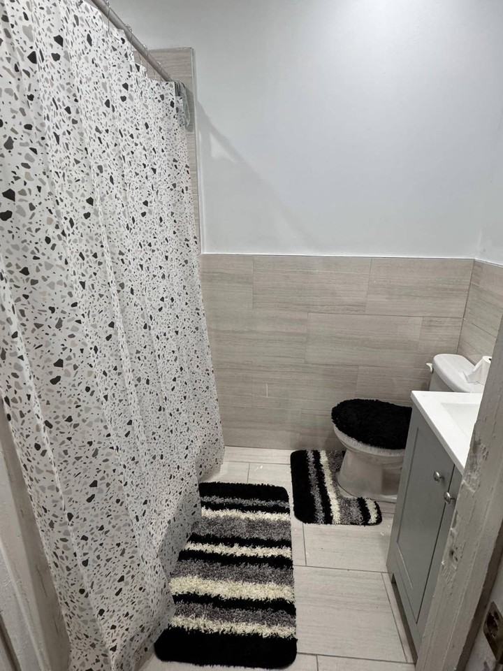 574 Crescent Street - Photo 2 of 4