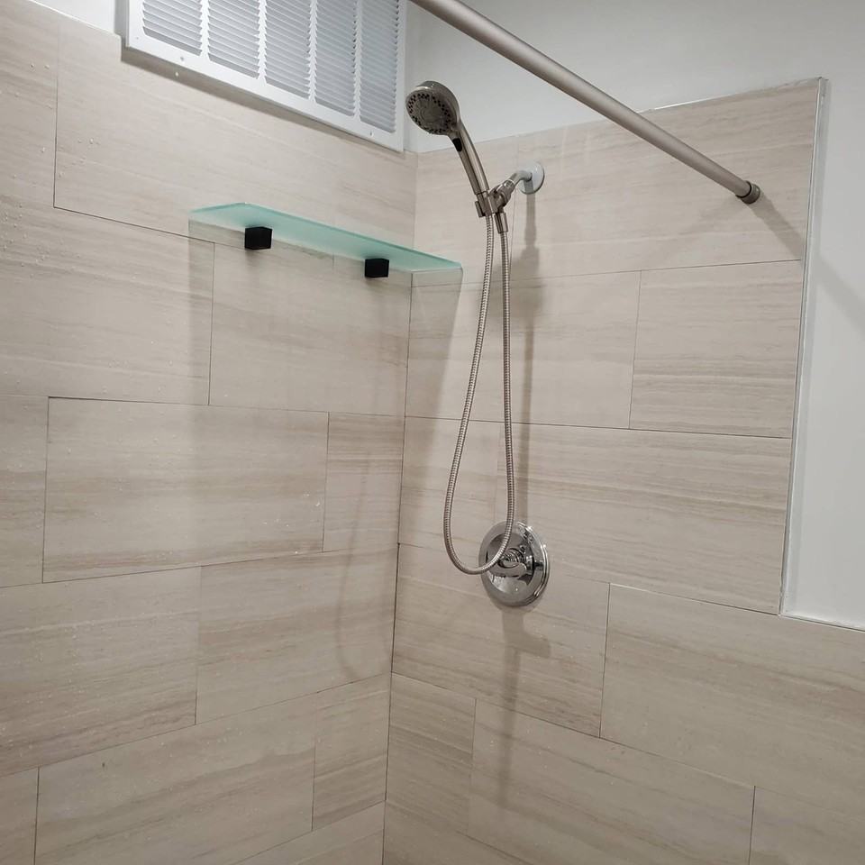 574 Crescent Street - Photo 4 of 4