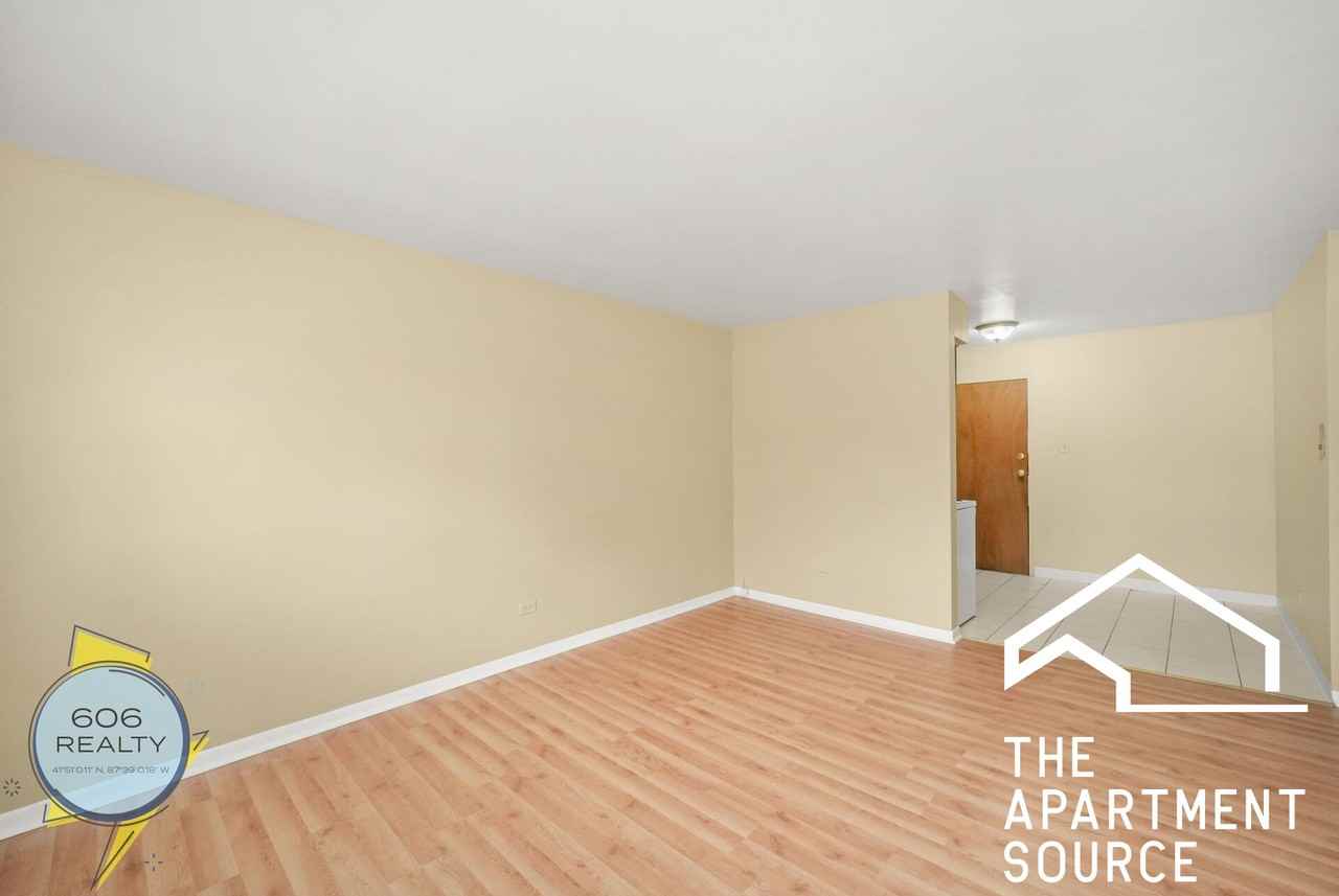 1213 N 34th Ave #16 - Photo 5 of 22