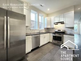 featured image of 4012 W Armitage Ave #2F