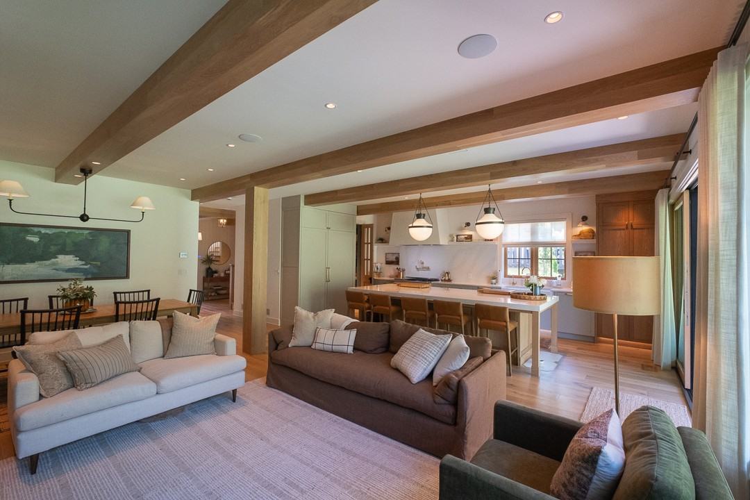 7249 Fitzsimmons Rd S - Photo 4 of 24