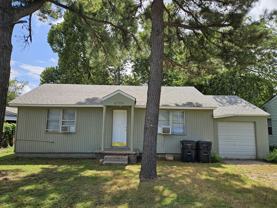 6708 Nw 31st St - Photo 1 of 1