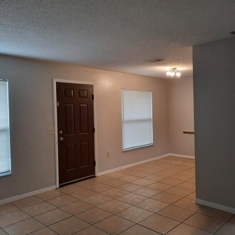 682 37th Street North - Photo 3 of 9