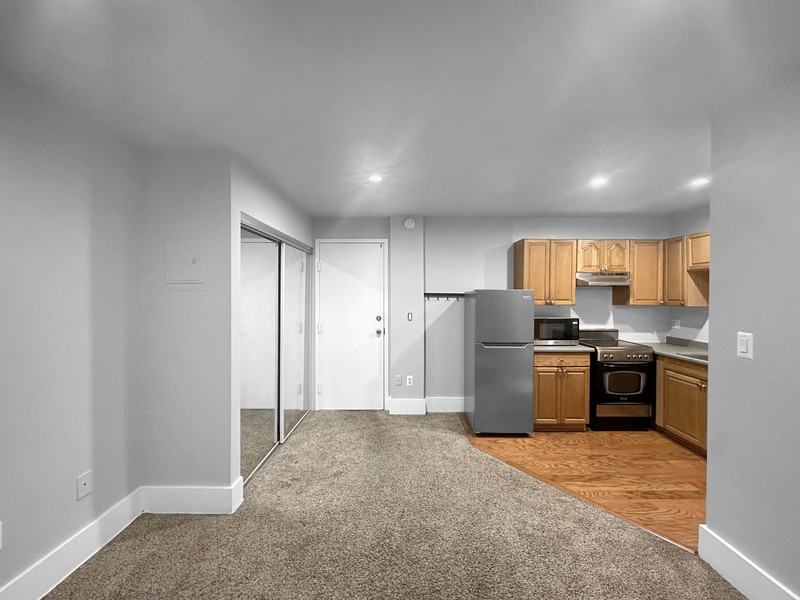 1001 Saint Paul St #12A - Photo 2 of 11