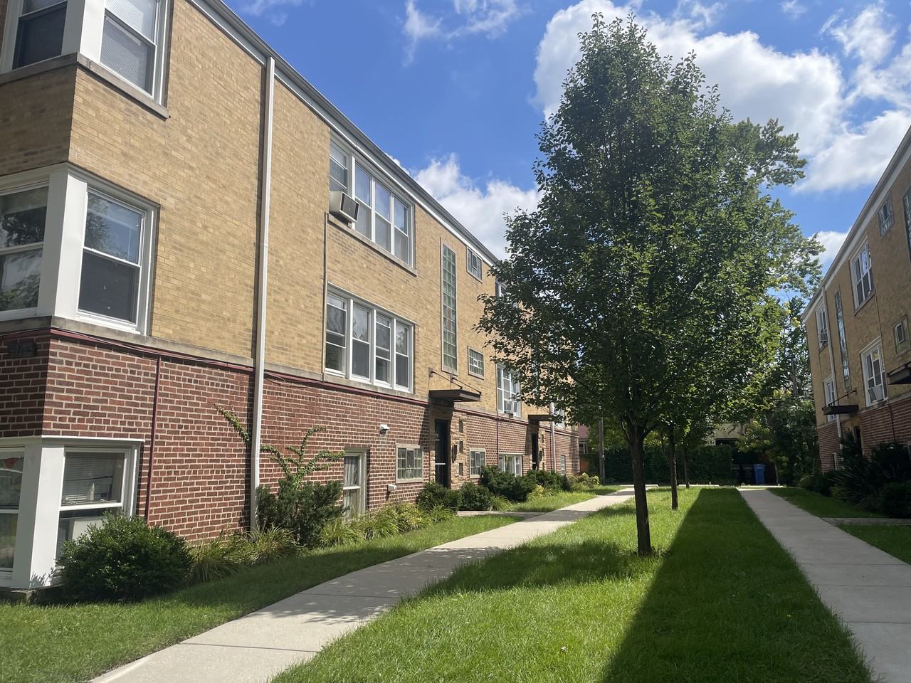 W North Shore Ave & N California Ave - Photo 4 of 12