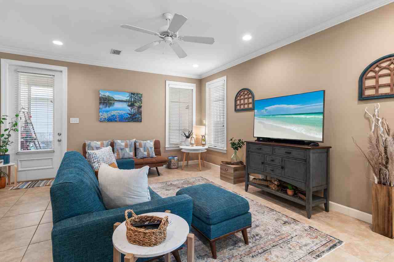 154 Christian Dr - Photo 5 of 22