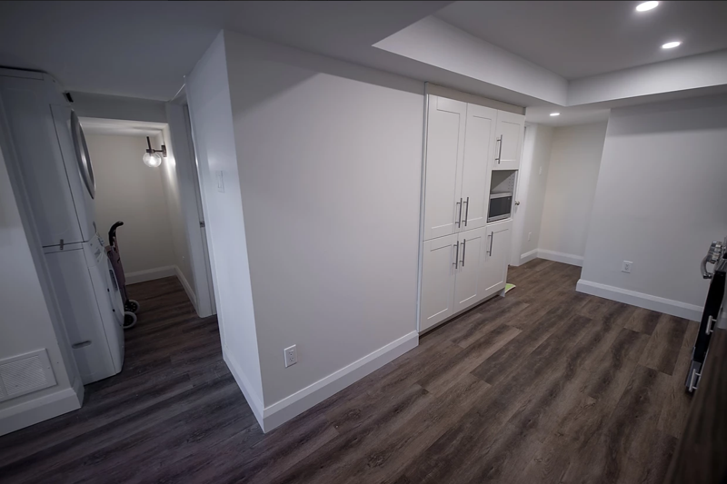 858 Bronson Ave #B - Photo 5 of 20