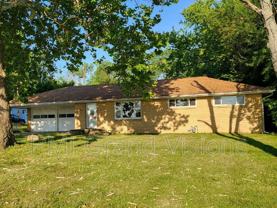 1425 S Fairview Ave - Photo 1 of 1