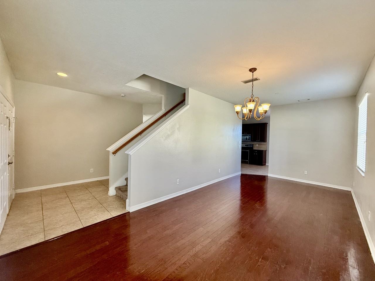 11161 Creek Haven Dr - Photo 3 of 37