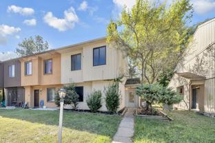 9 Kings Wharf Pl - Photo 1 of 1