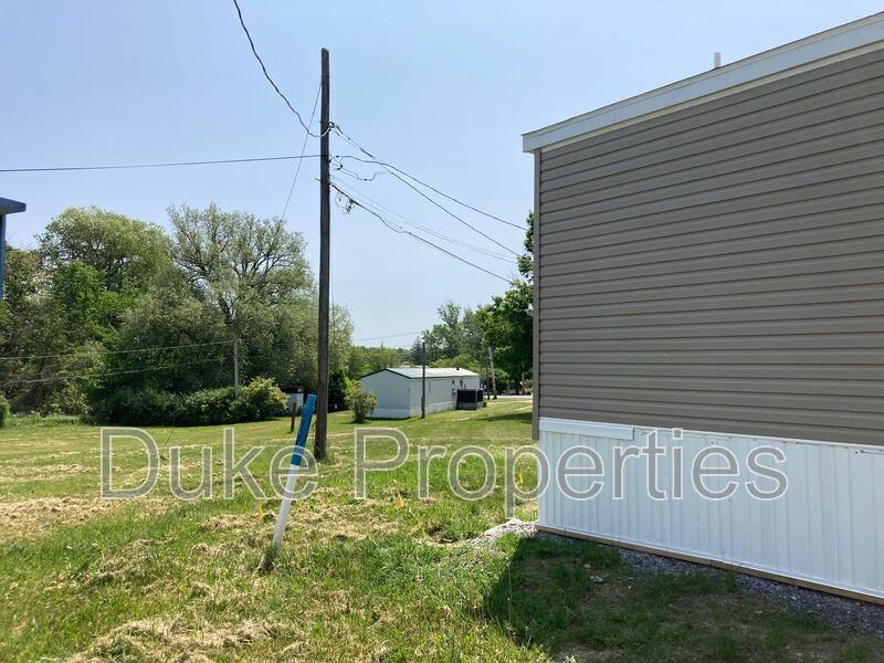 117 S Main St #8 - Photo 2 of 22