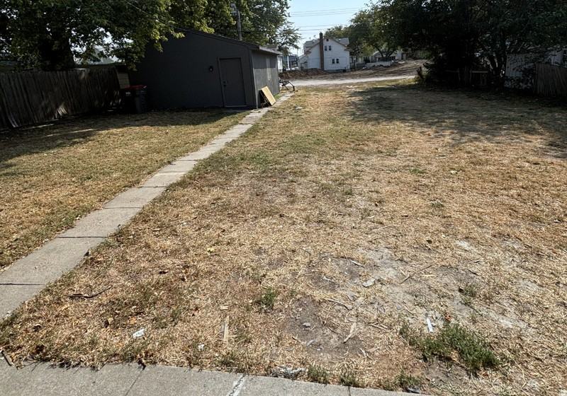 1135 New Hampshire St - Photo 3 of 14