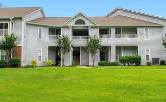 featured image of 4156 Breezewood Dr #202