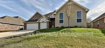 featured image of 951 Siena Springs Dr