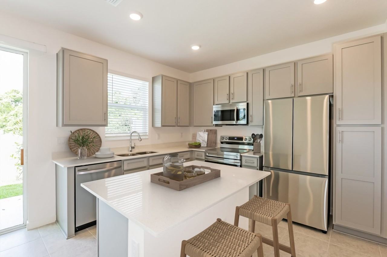 Parkside - Photo 4 of 35