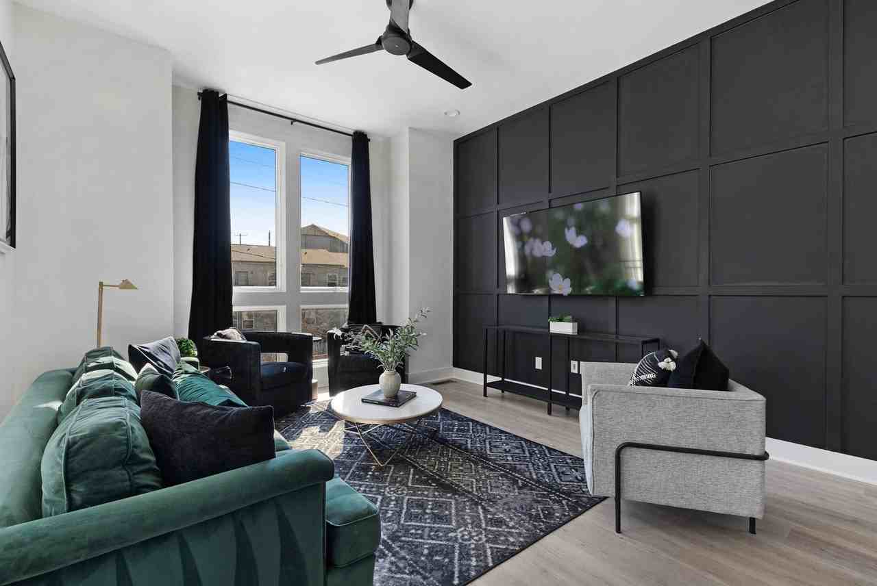 919 Ramsey Street - Photo 3 of 57