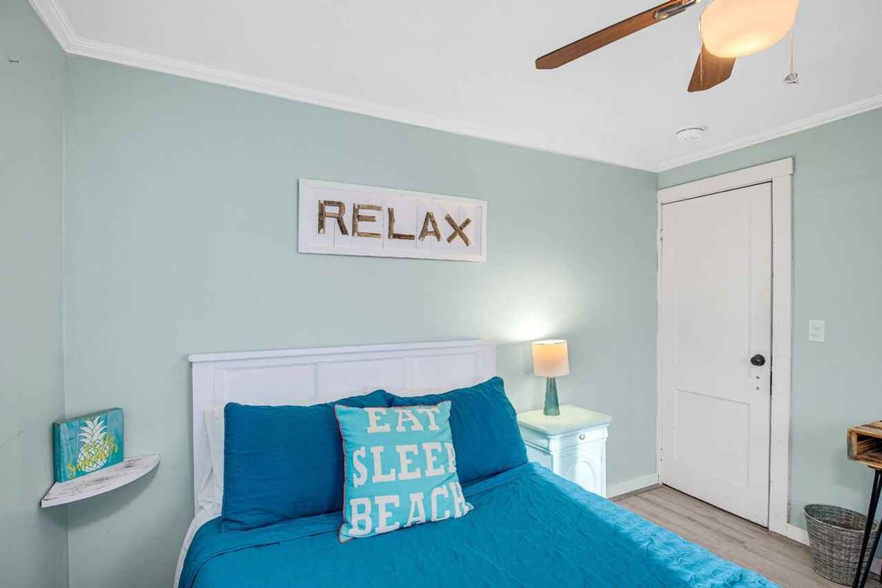 23 Wall St #1057366P - Photo 4 of 40