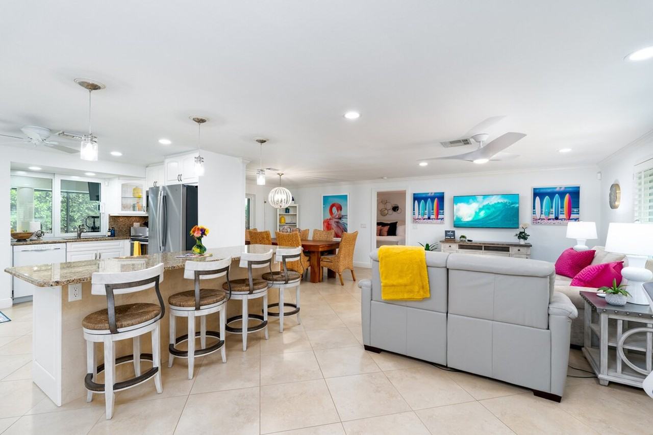 149 Beachcomber St #1060574P - Photo 4 of 50