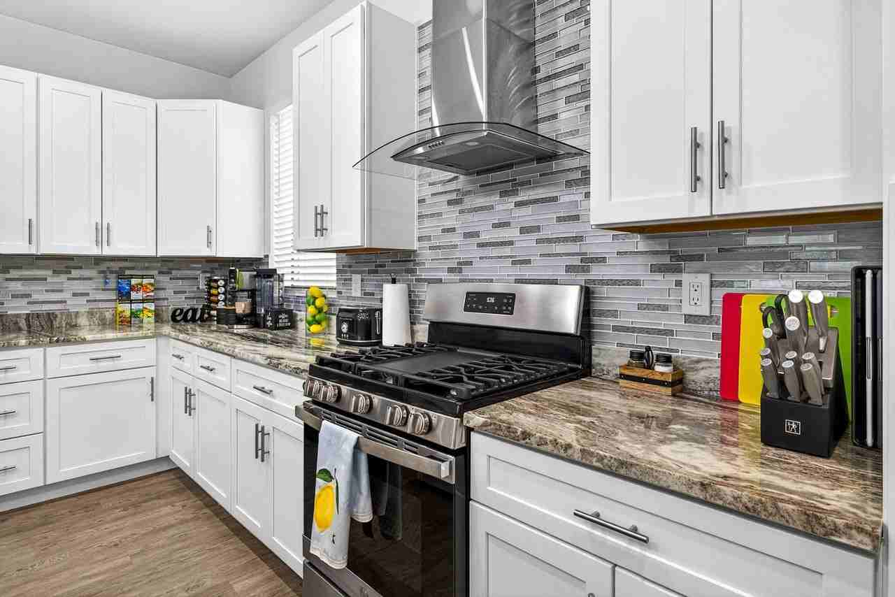 620 Petit Way #1060749P - Photo 3 of 47