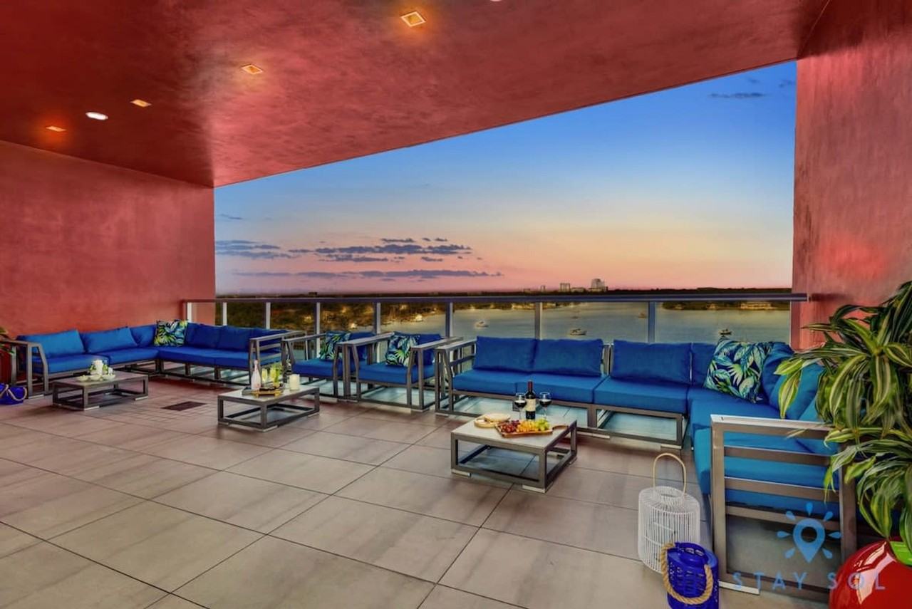 777 N Ocean Dr #1227220P - Photo 4 of 21