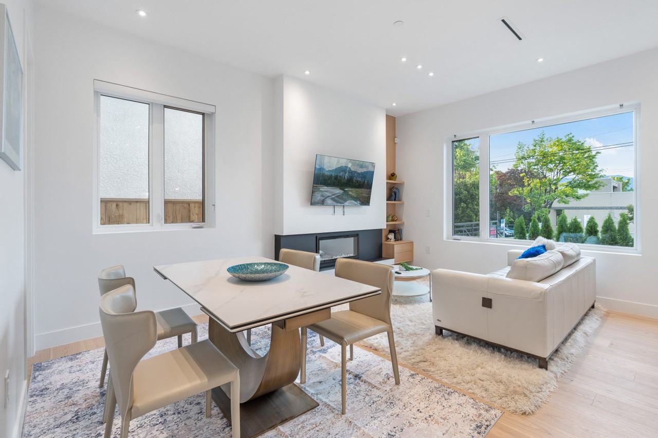 4084 West 10th Ave #1250686P - Photo 4 of 34