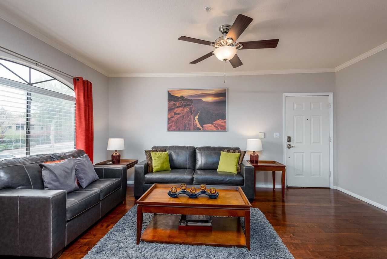 15095 N Thompson Peak Pkwy #1255473P - Photo 4 of 26
