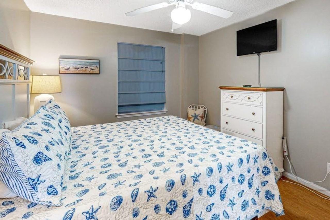 24568 Perdido Beach Boulevard - Photo 7 of 25