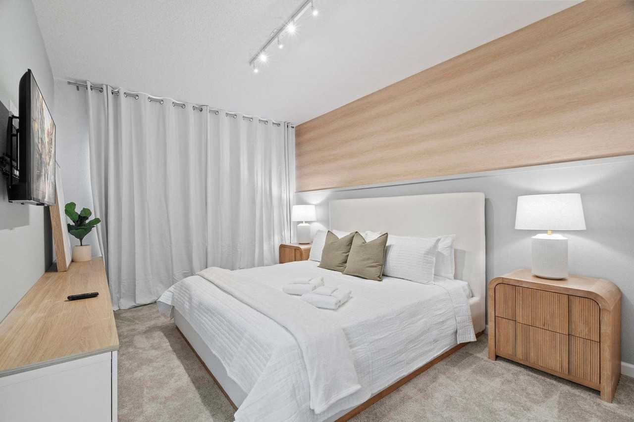 10311 Ebb Tide Ln #1280972P - Photo 4 of 47