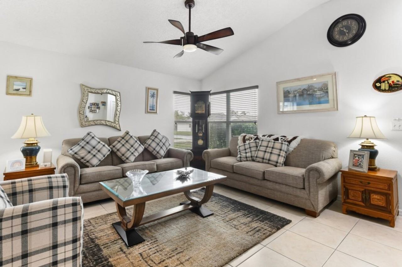 2964 Viscount Cir #1285820P - Photo 2 of 45