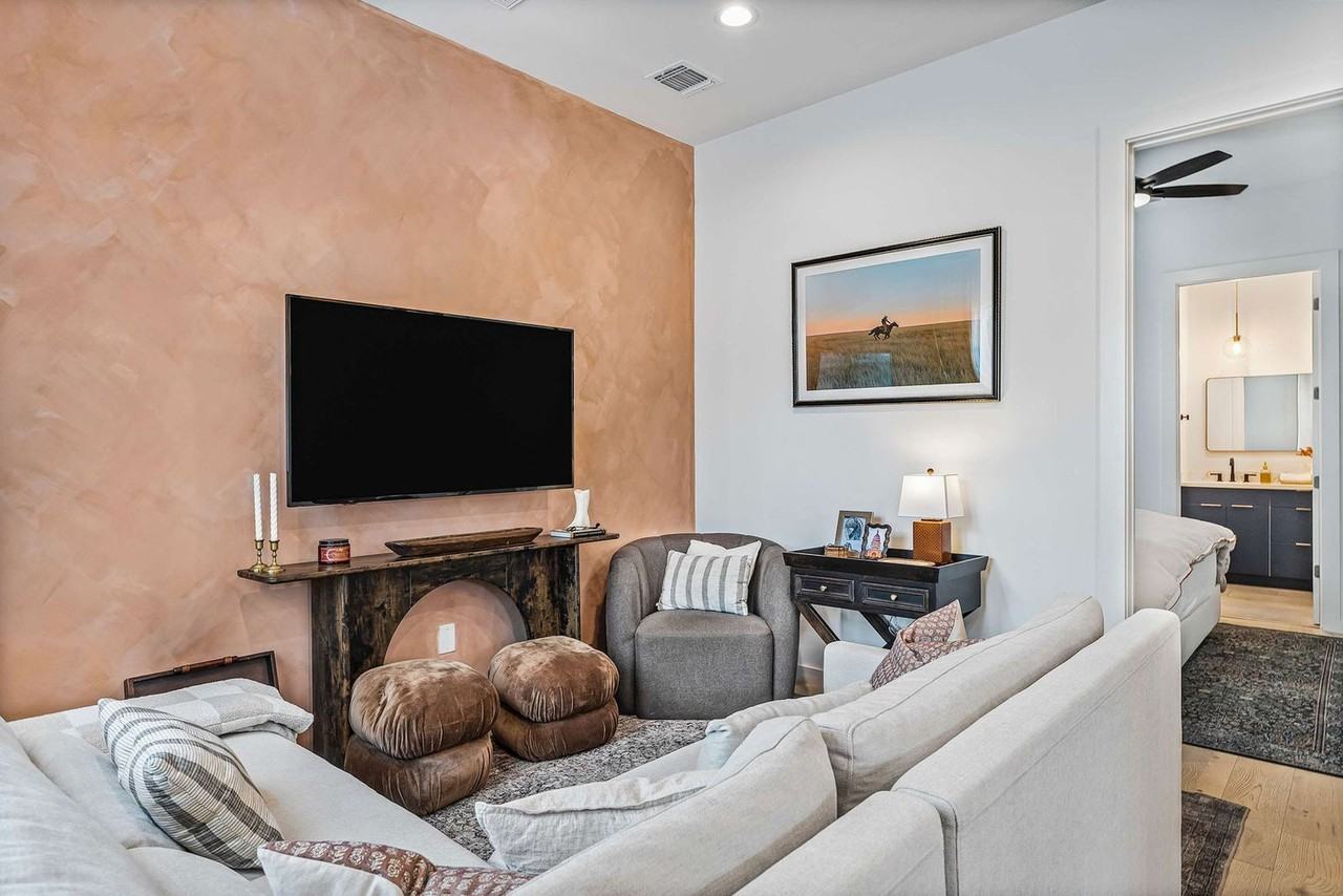 1601 Saint Albans Blvd #1292405P - Photo 4 of 43