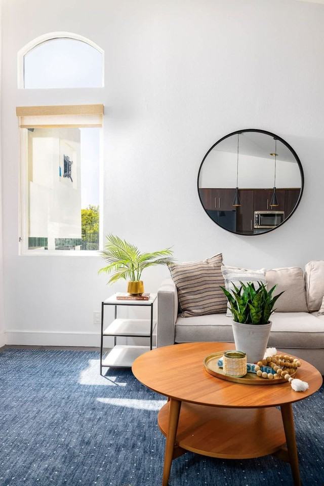 818 Sunset Dr #1292580P - Photo 3 of 30