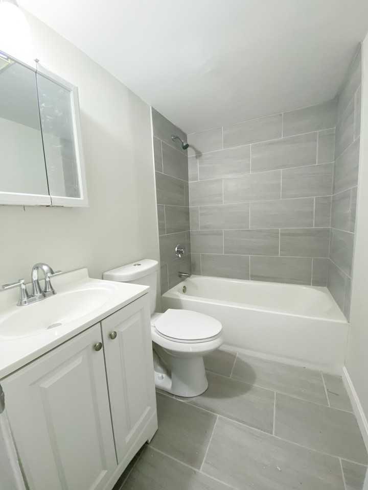 280 Hyde Park Avenue #2