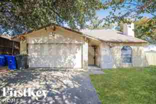 2113 Deerfield Dr - Photo 1 of 1
