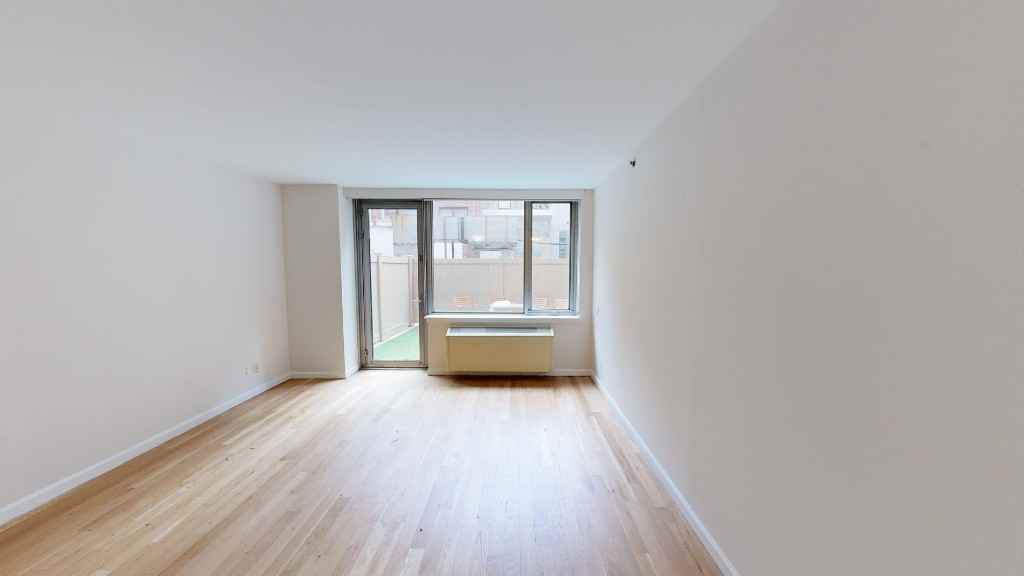 Chelsea Piers #506 - Photo 2 of 5