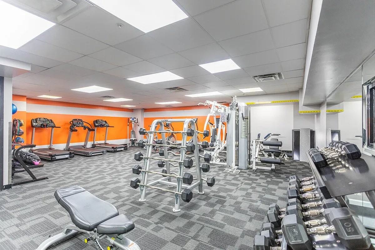 West 96th Street #407 - Photo 4 of 5