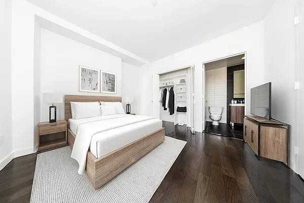 John St #3003 - Photo 3 of 20