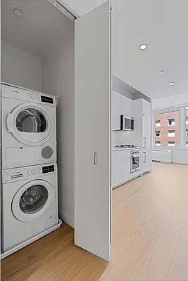 Water St #5T - Photo 5 of 20