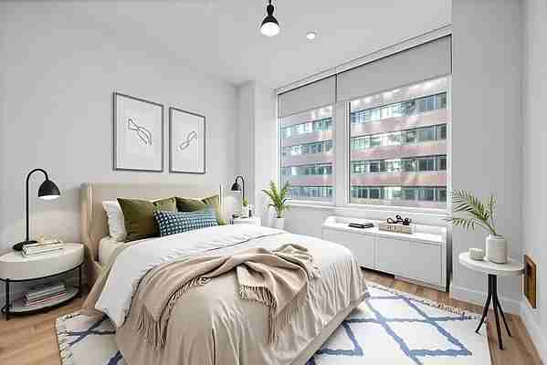 Water St #18K - Photo 2 of 20