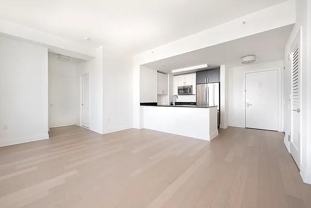 Pine St #2805 - Photo 1 of 1