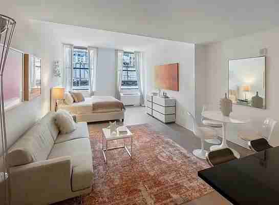 Pine St #811 - Photo 2 of 20