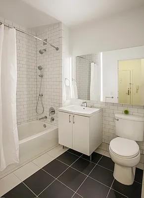 Pine St #808 - Photo 2 of 20