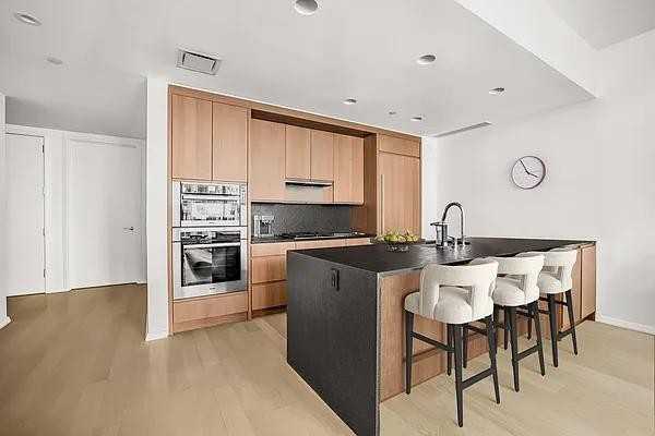 West St #26A - Photo 3 of 20