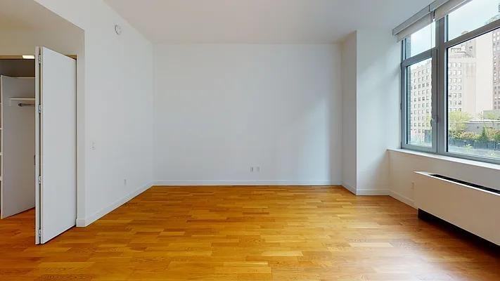 Leonard St #1219 - Photo 2 of 7