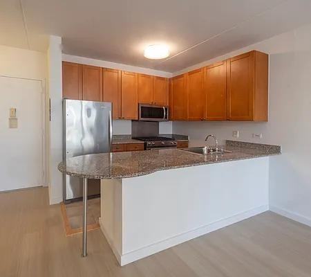 Worth St #1007 - Photo 3 of 16